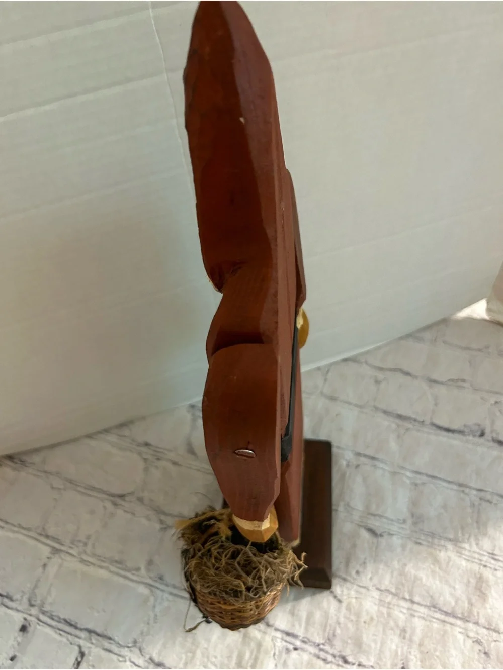VINTAGE TABLETOP TALL PRIMITIVE WOOD HAND PAINTED SANTA CLAUS FORK ART ON BASE